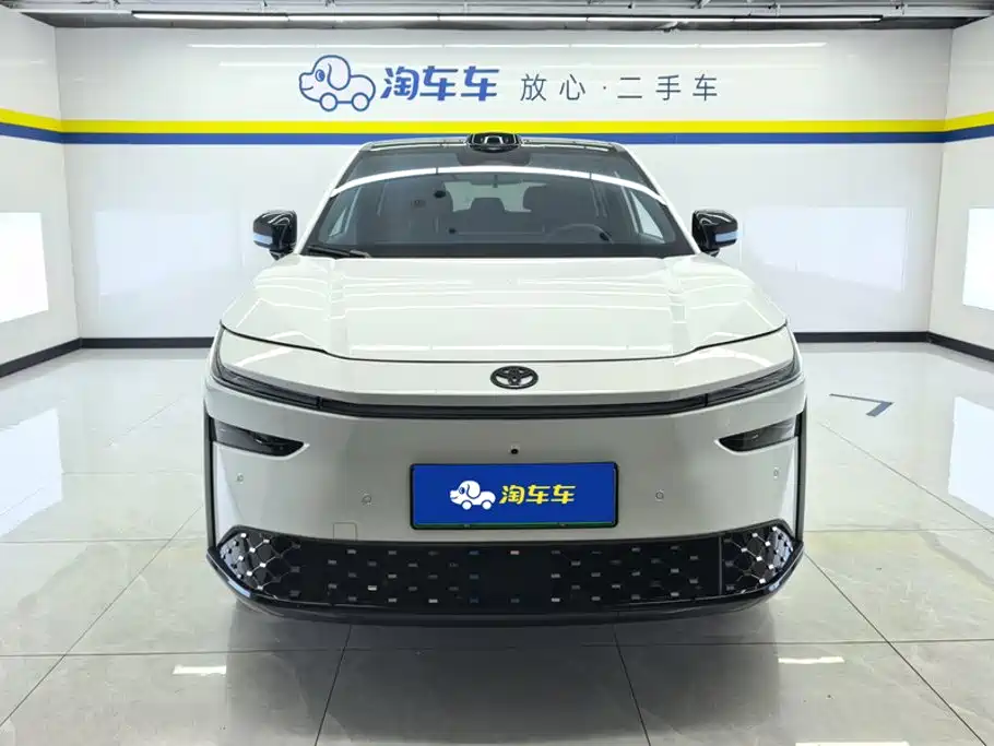 Toyota bZ3X — миниатюра 2