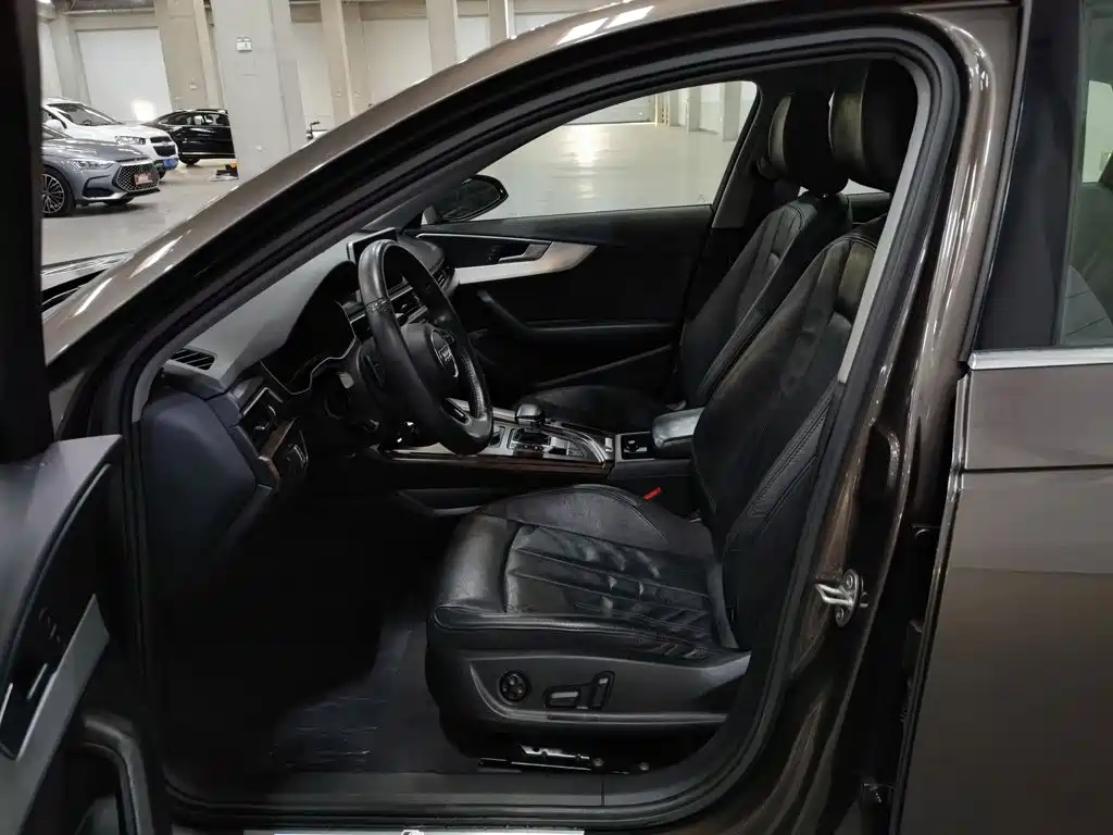 Audi A4L — миниатюра 10