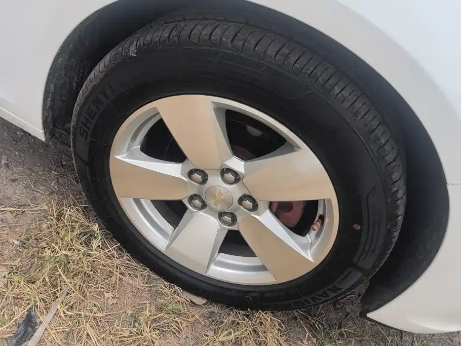 Chevrolet Malibu — миниатюра 6