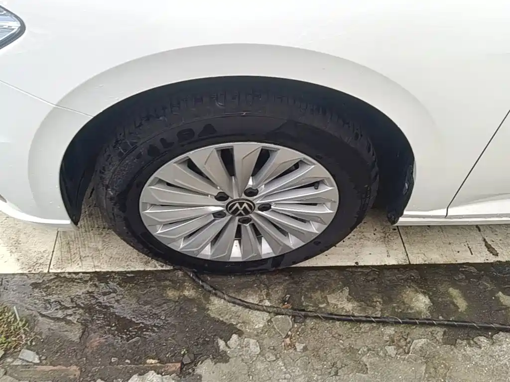 Volkswagen Lavida — миниатюра 23