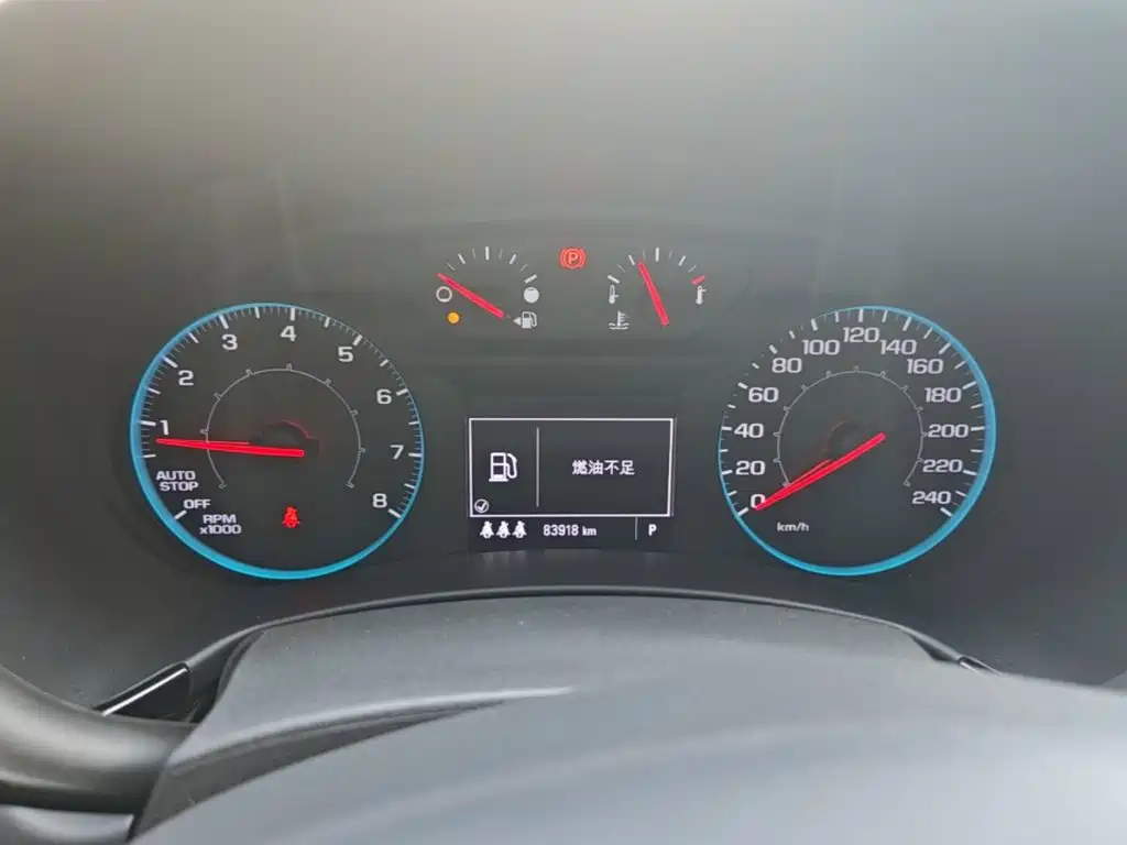 Chevrolet Equinox — миниатюра 12