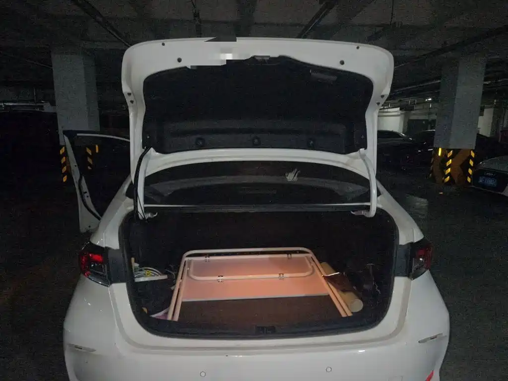 Toyota Corolla — миниатюра 15