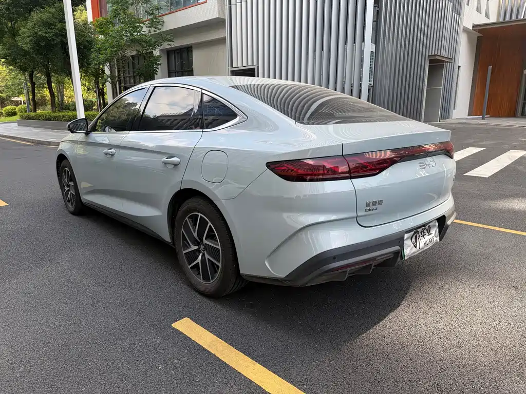 BYD Qin L — миниатюра 9