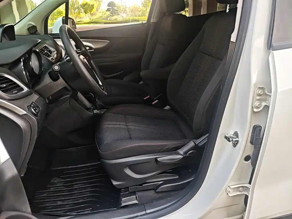 Buick Encore — миниатюра 15