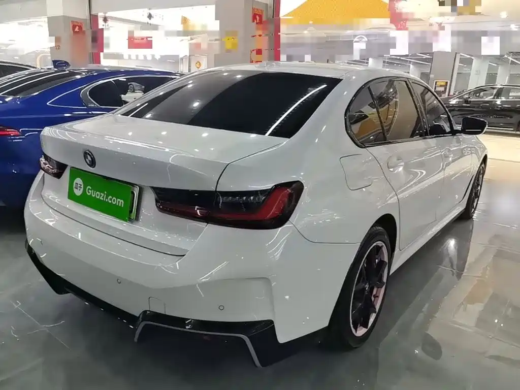 BMW i3 — миниатюра 7