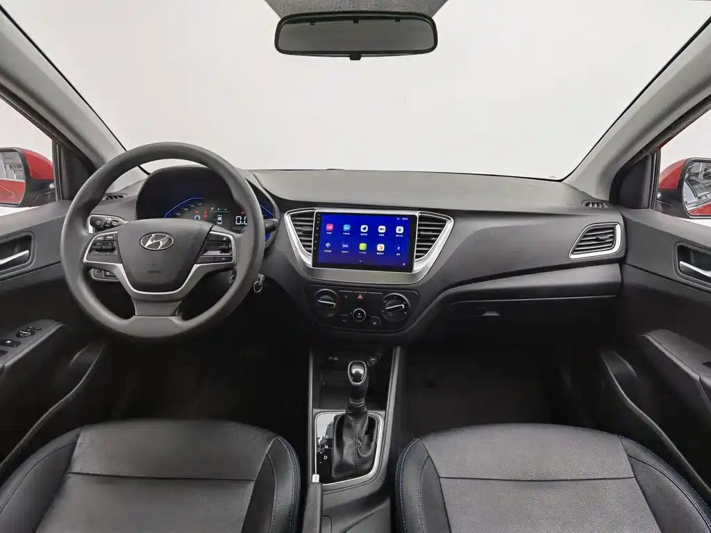 Hyundai Verna — миниатюра 5
