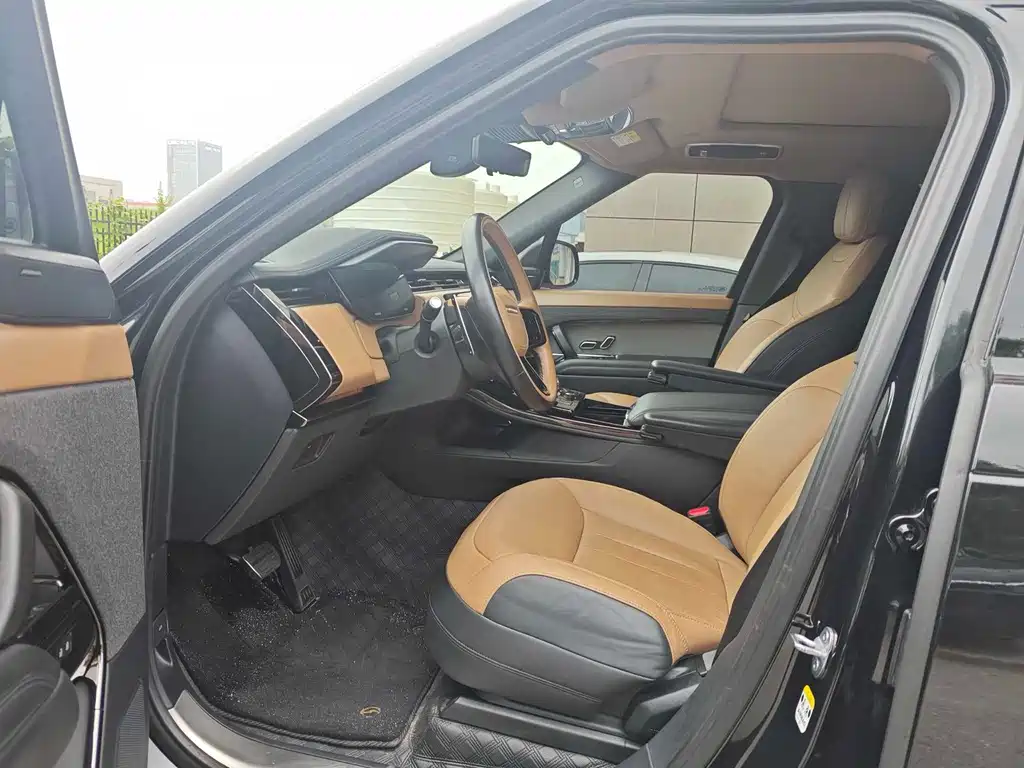 Land Rover Sport — миниатюра 6