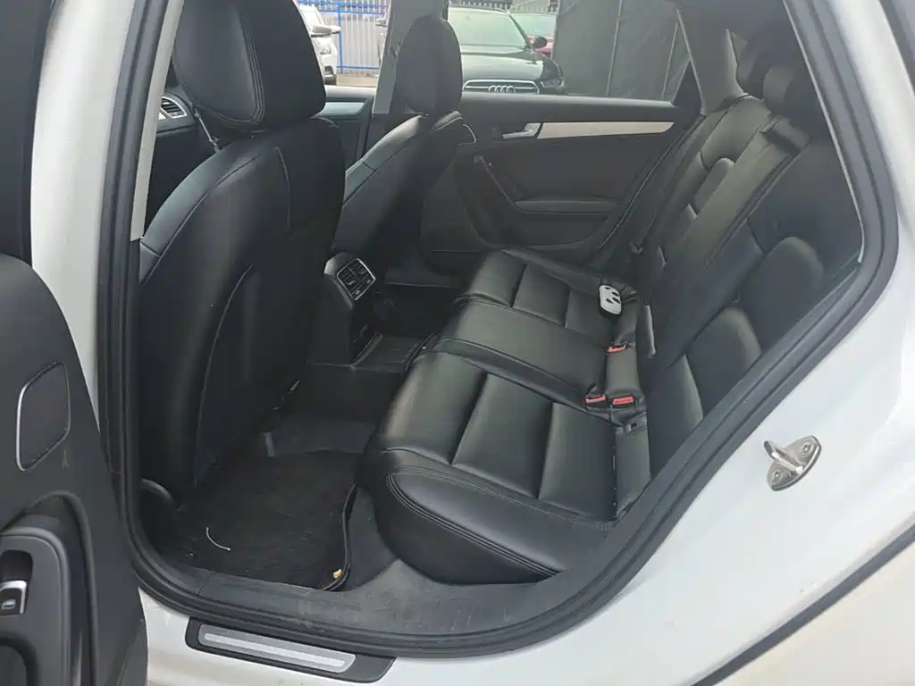 Audi A4L — миниатюра 22