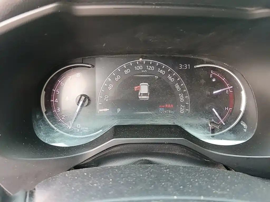 Toyota RAV4 — миниатюра 12
