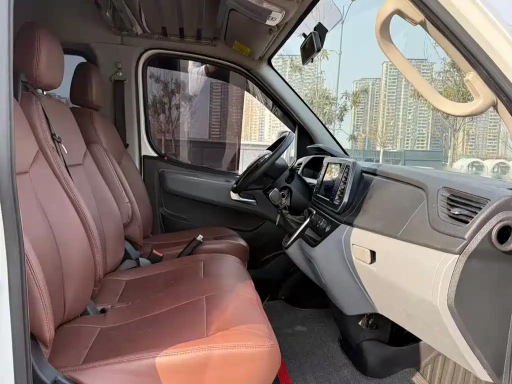 SAIC MAXUS XINTU V80