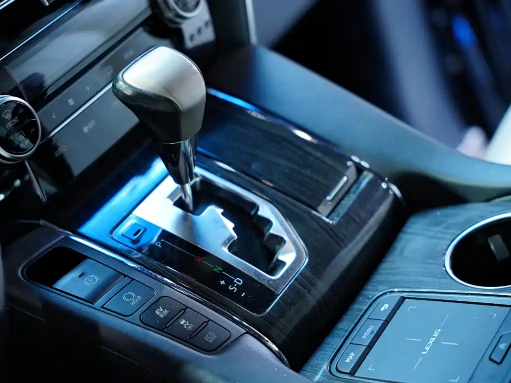 Lexus LM — миниатюра 23