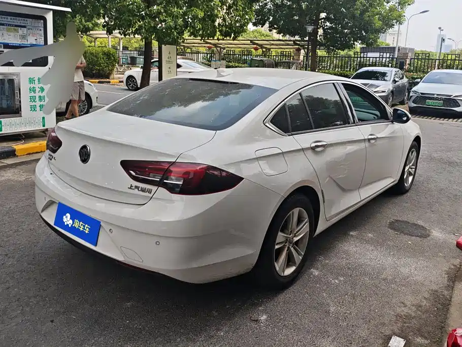 Buick Regal — миниатюра 3