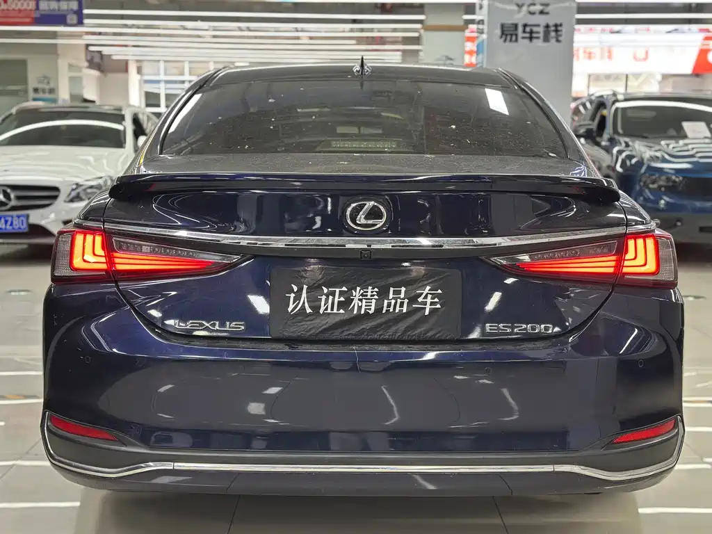 Lexus ES — миниатюра 4