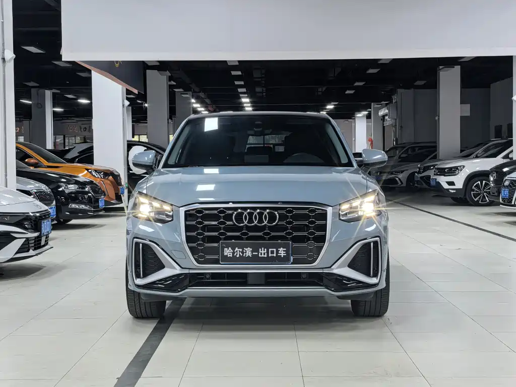 Audi Q2L — миниатюра 2