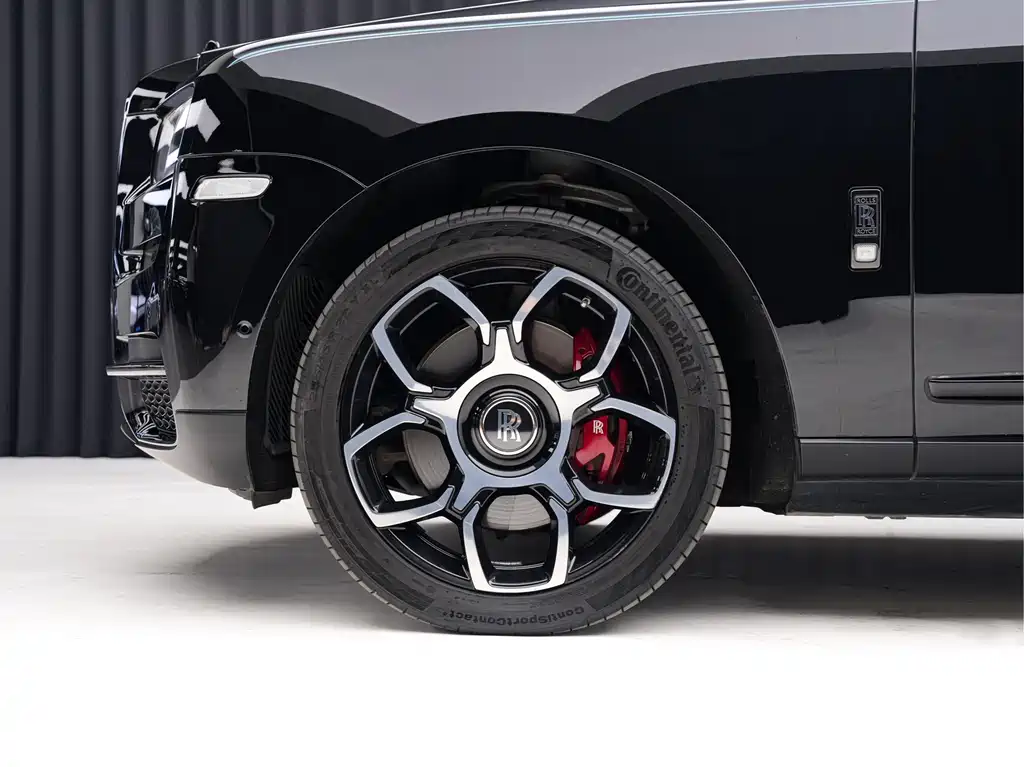 Rolls-Royce Cullinan 2022 Black Badge