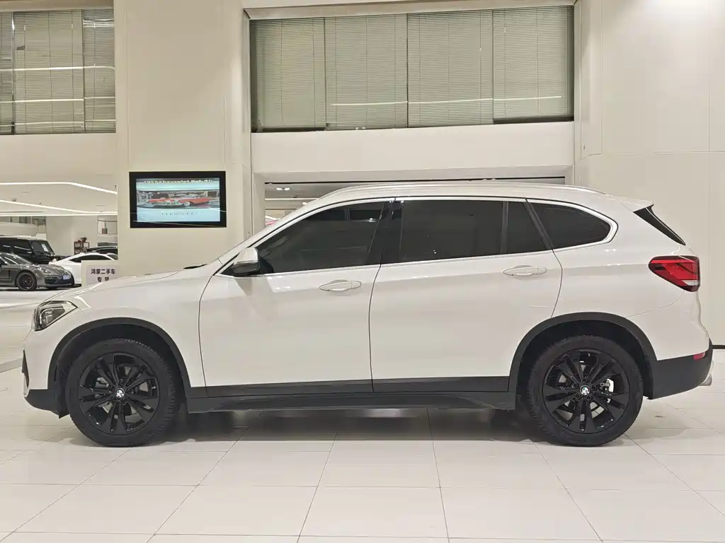 BMW X1 — миниатюра 3