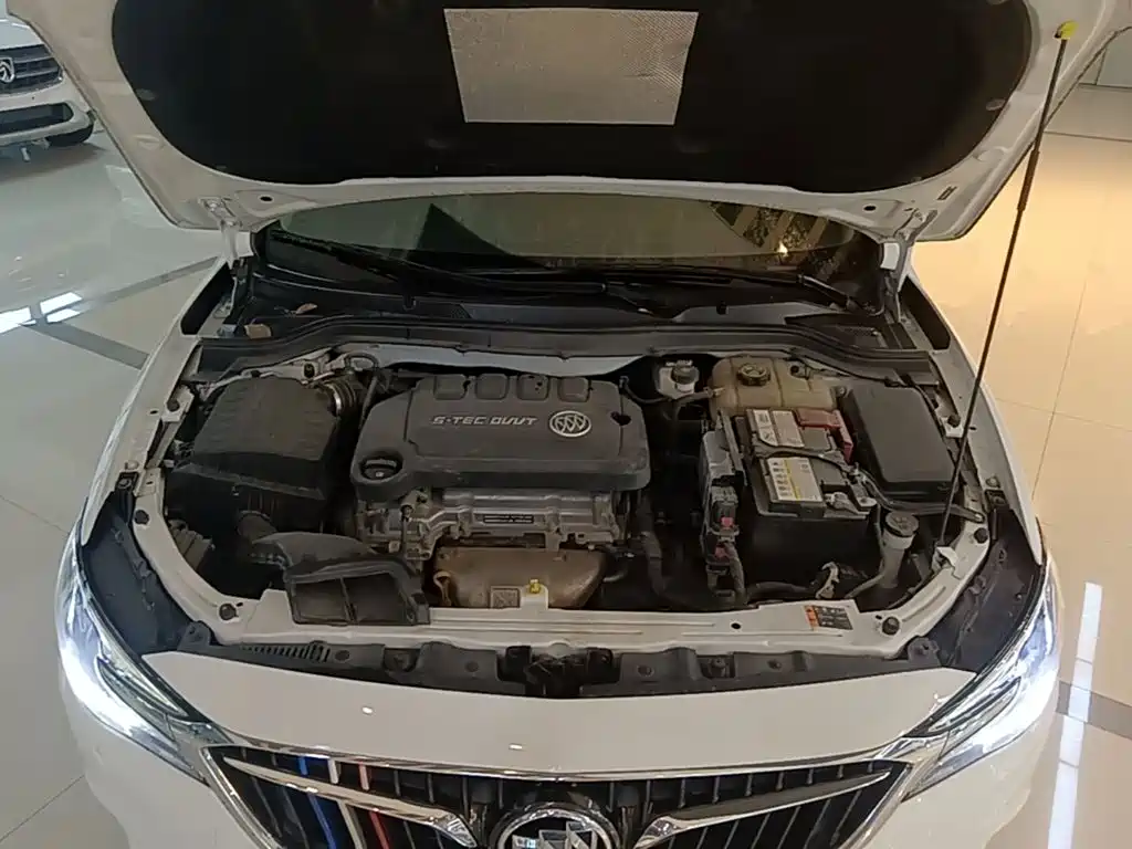 Buick Excelle — миниатюра 20