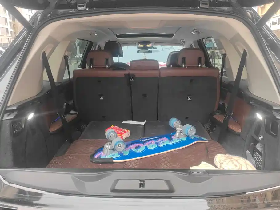 BMW X7 — миниатюра 4