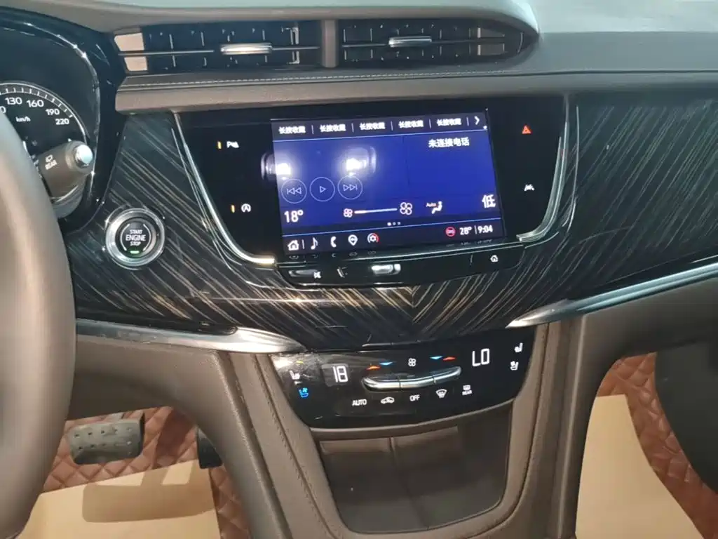 Cadillac XT6 — миниатюра 13