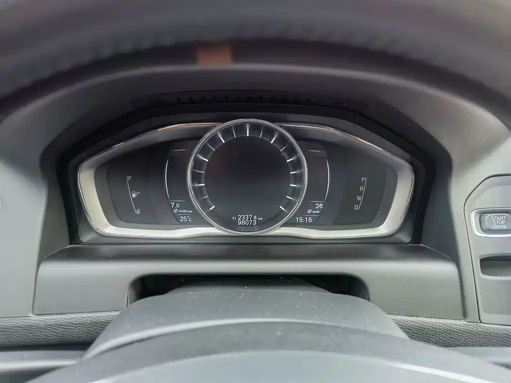 Volvo XC60 — миниатюра 8