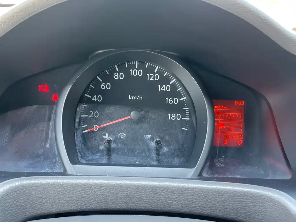 Nissan NV200 — миниатюра 23