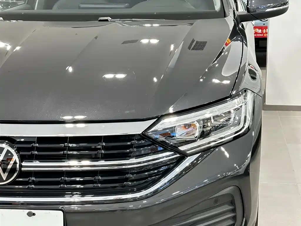 Volkswagen Sagitar — миниатюра 14