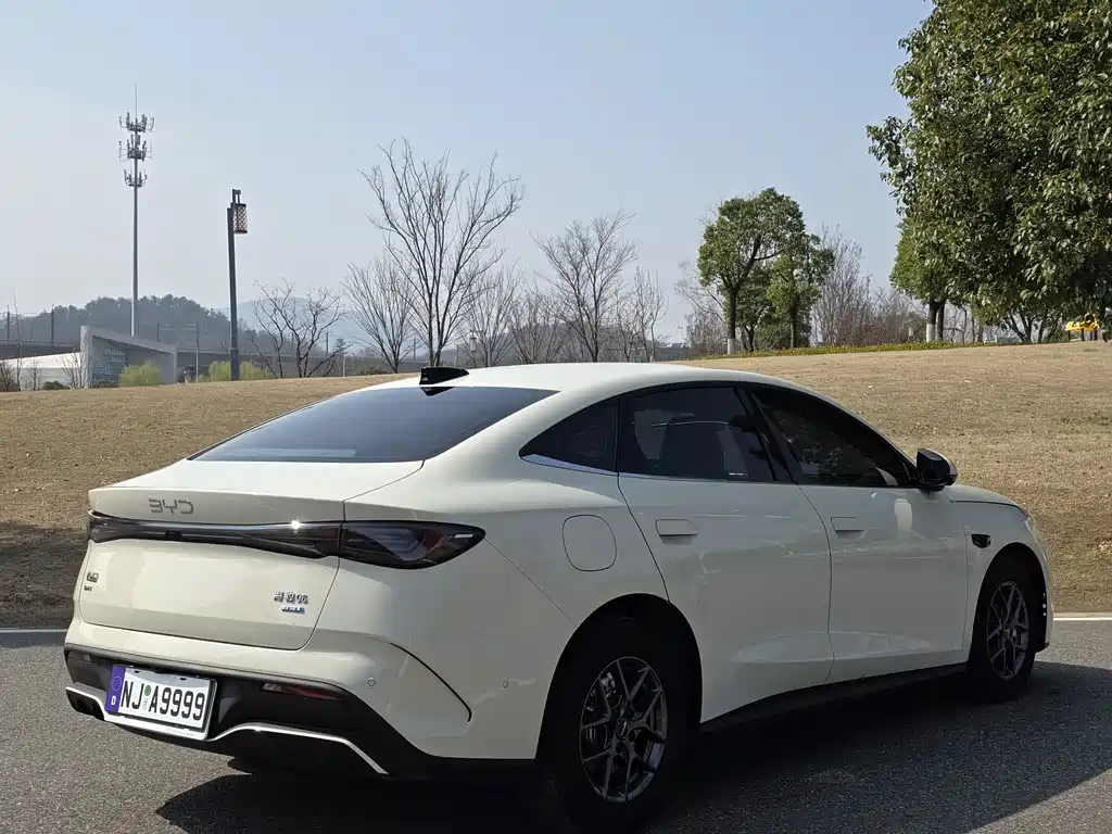 BYD SEAL 06 NEW ENERGY