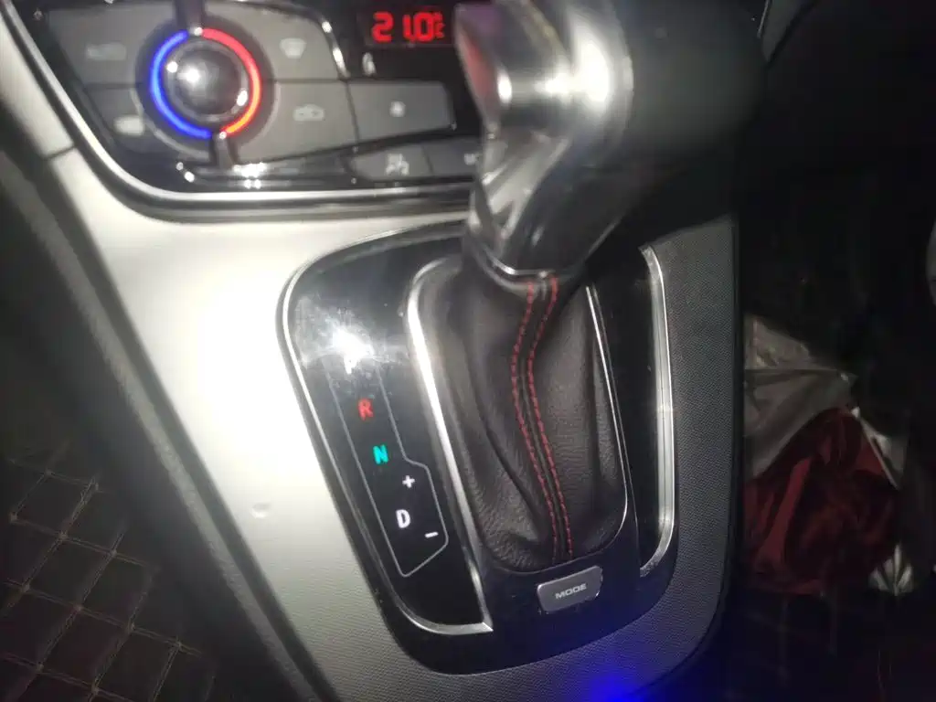 Haval M6 — миниатюра 15