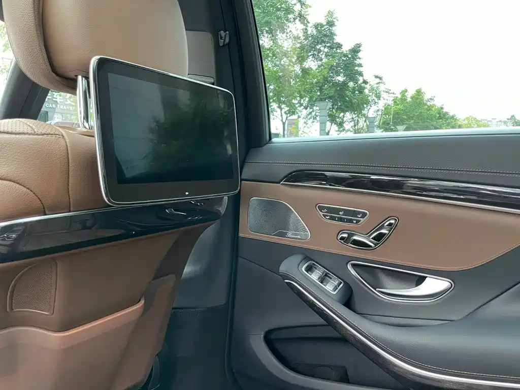 Mercedes-Benz S-Class — миниатюра 15