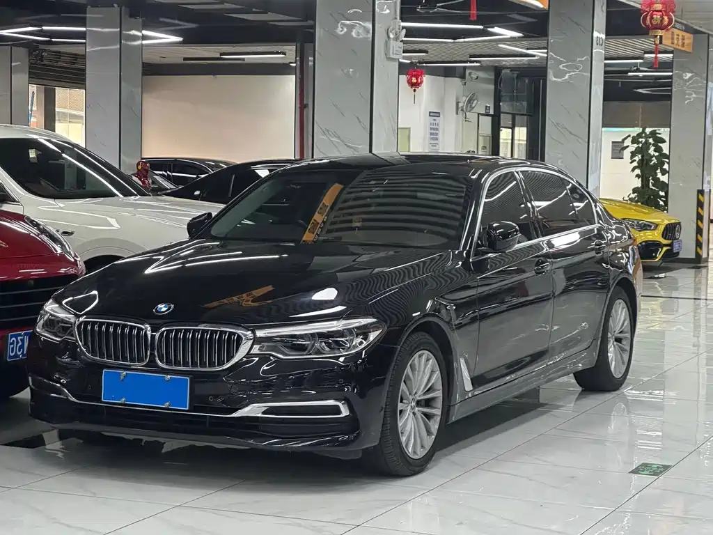 BMW 5 Series 2020