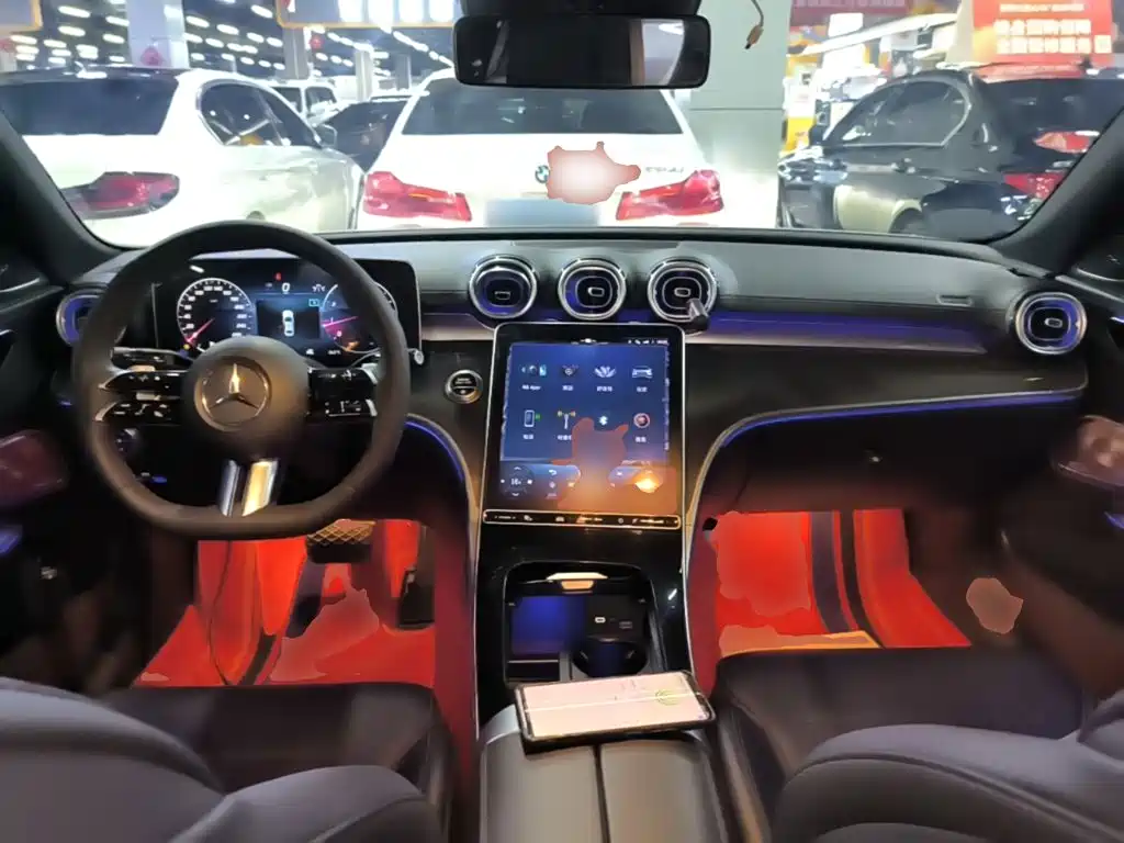 Mercedes-Benz C-Class — миниатюра 6