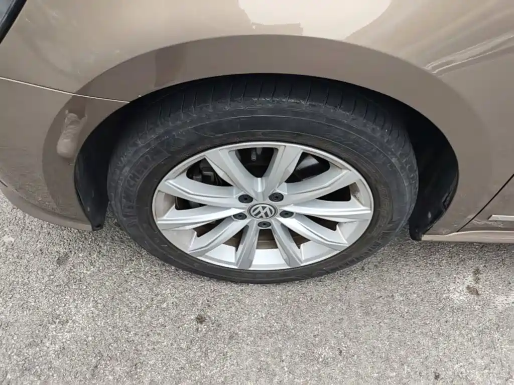 Volkswagen Passat — миниатюра 23