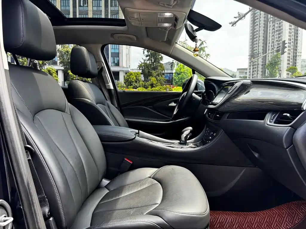Buick Envision Plus — миниатюра 10