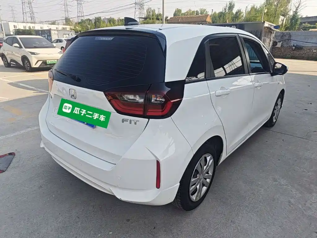 Honda Fit — миниатюра 7