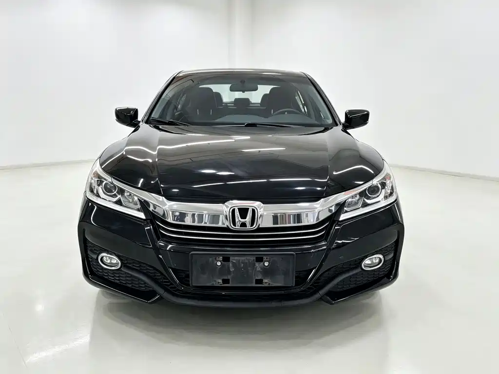 Honda Accord — миниатюра 2