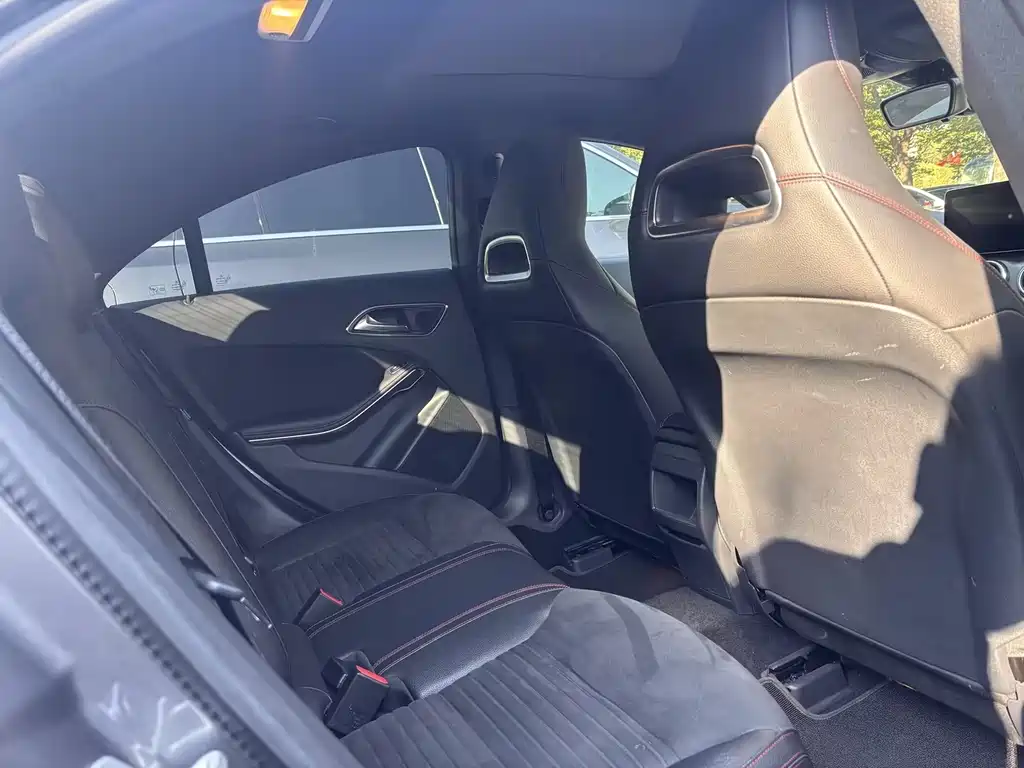 Mercedes-Benz CLA (Import) — миниатюра 9
