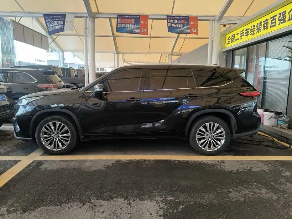 Toyota Highlander — миниатюра 8