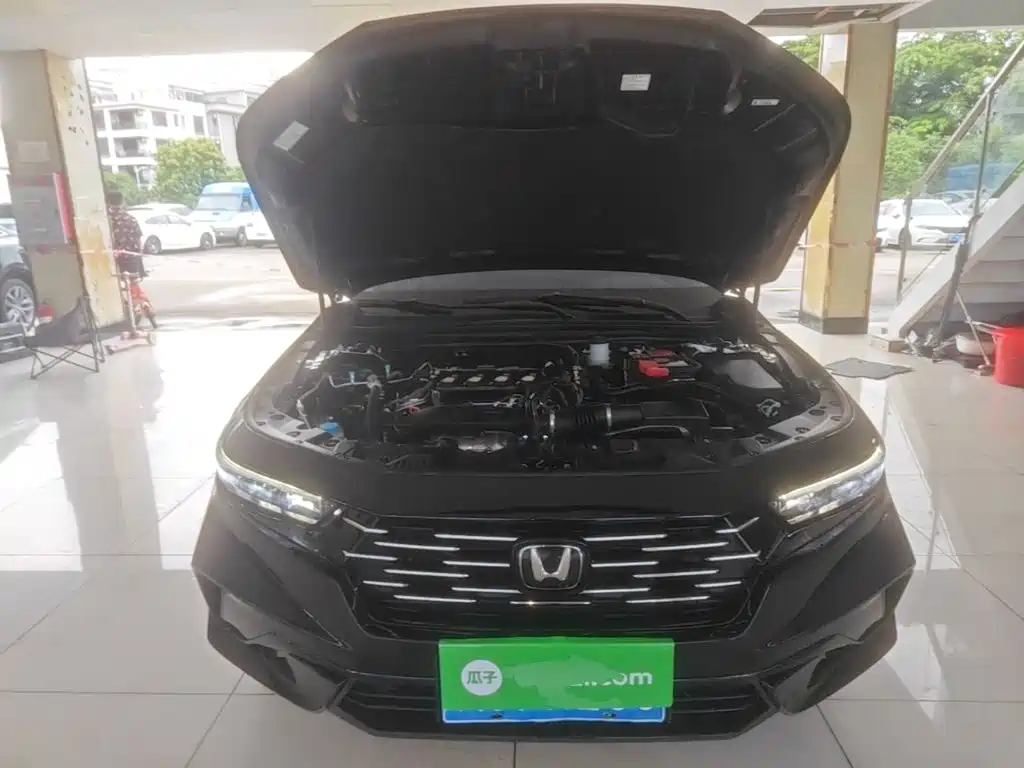 Honda Accord — миниатюра 20