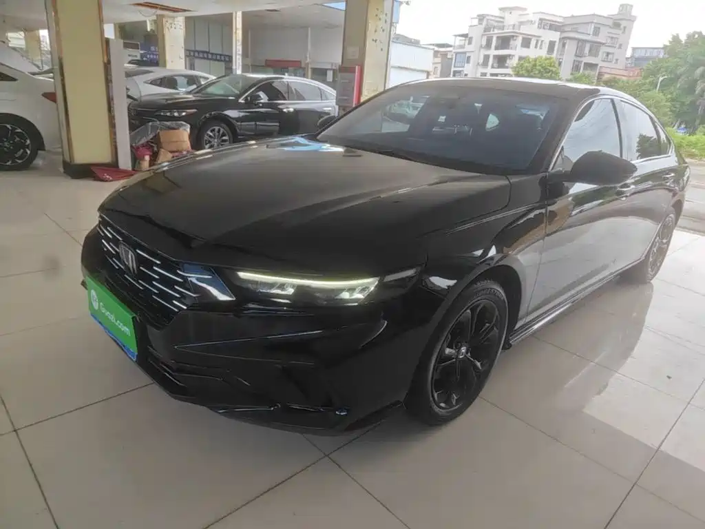 Honda Accord — миниатюра 2