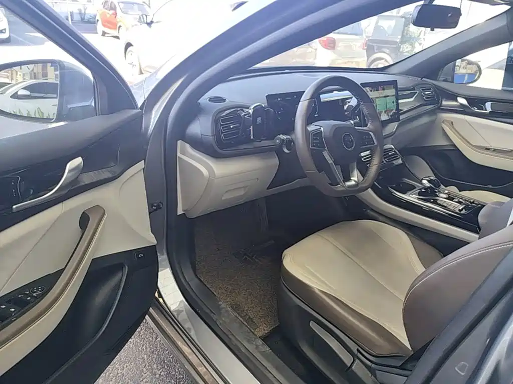 BYD Qin PLUS — миниатюра 16
