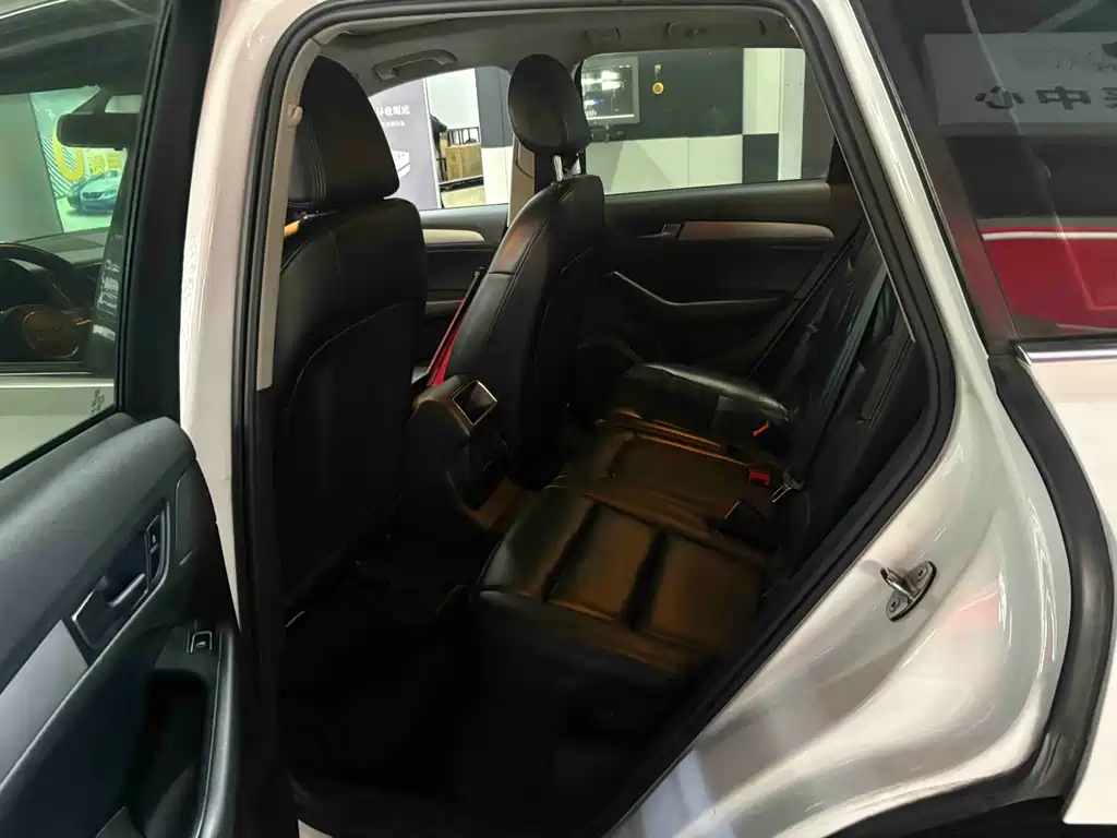 Audi Q5 — миниатюра 6