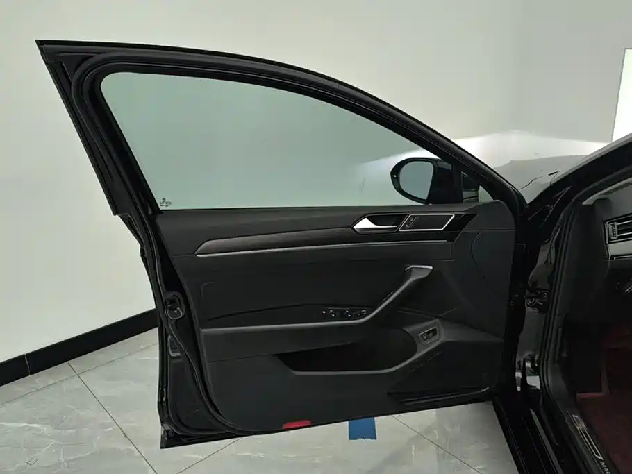 Volkswagen Magotan — миниатюра 7