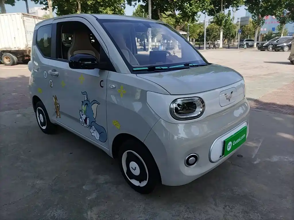 Wuling MINIEV — миниатюра 4