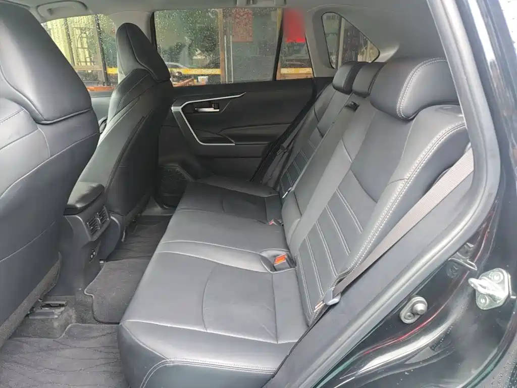 Toyota Wildlander — миниатюра 17