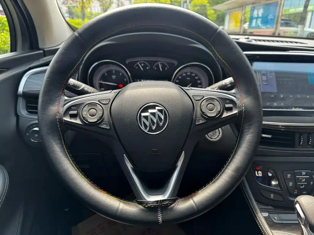 Buick Envision Plus — миниатюра 18
