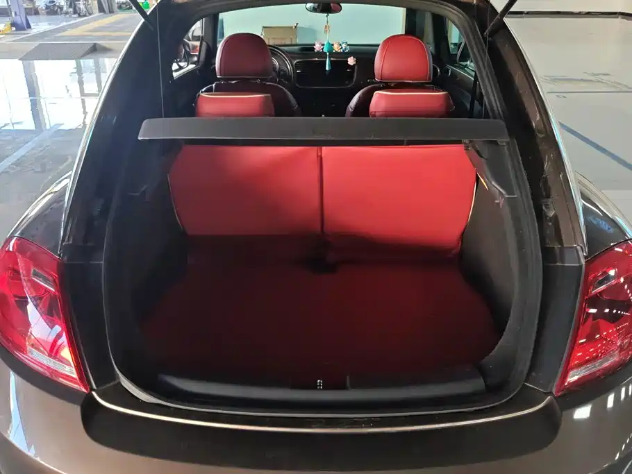 Volkswagen Beetle — миниатюра 4