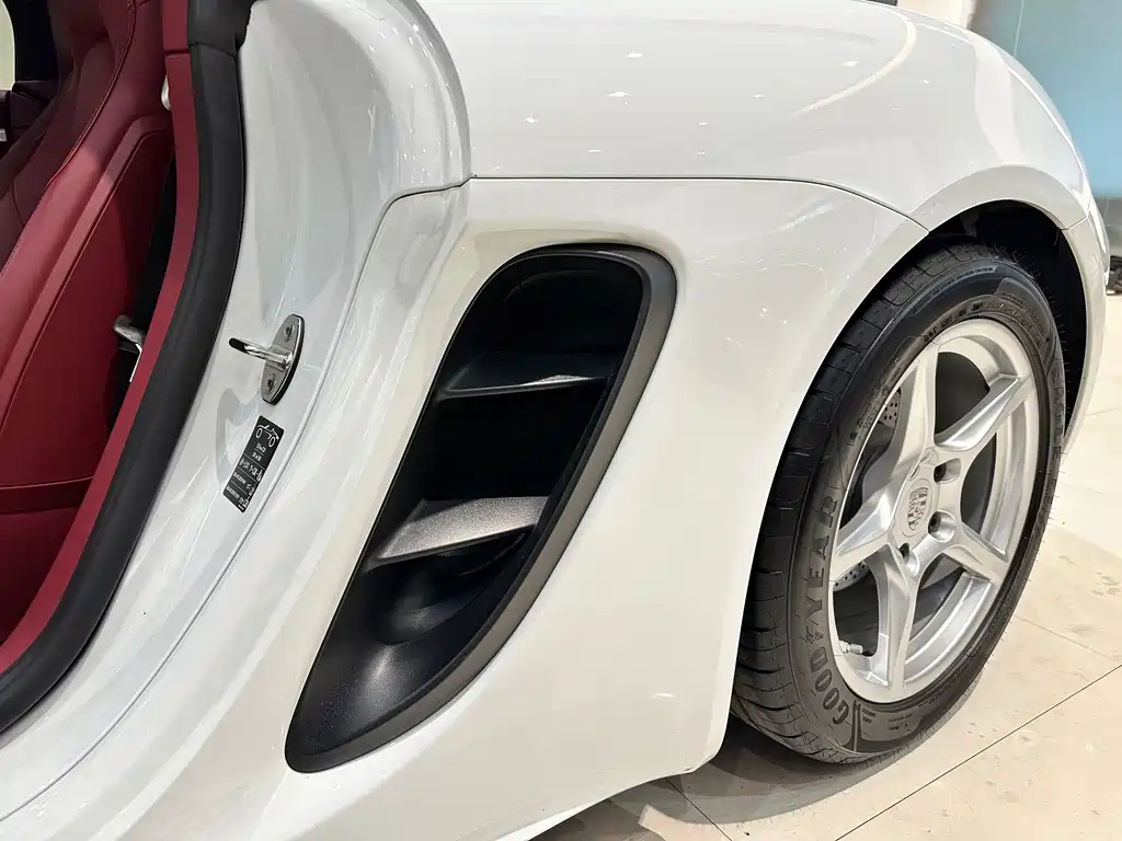 Porsche 718 — миниатюра 10