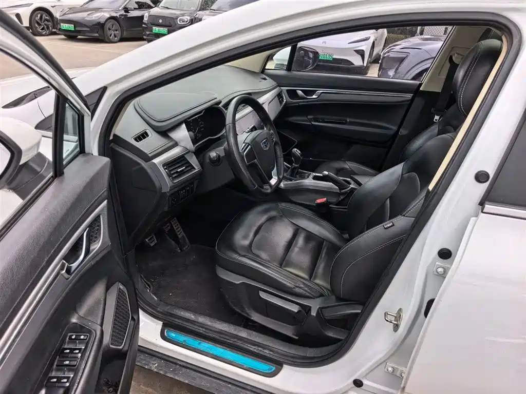 GEELY AUTOMOBILE EMGRAND GS
