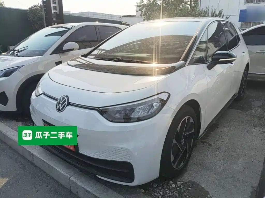 Volkswagen ID.3 — миниатюра 2