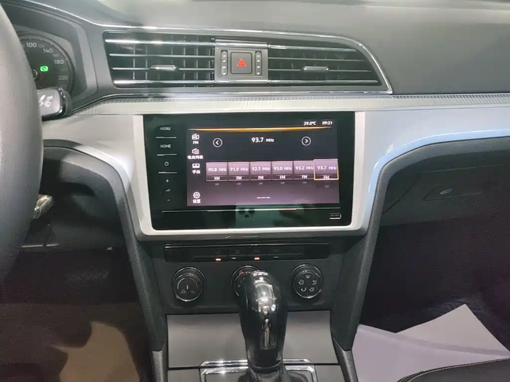Volkswagen Lamando — миниатюра 13